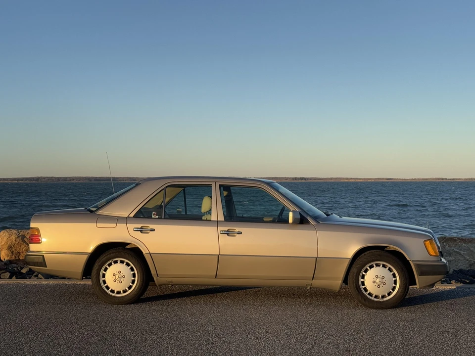 1991 Mercedes-Benz W124 E-Class - Image 19 of 31