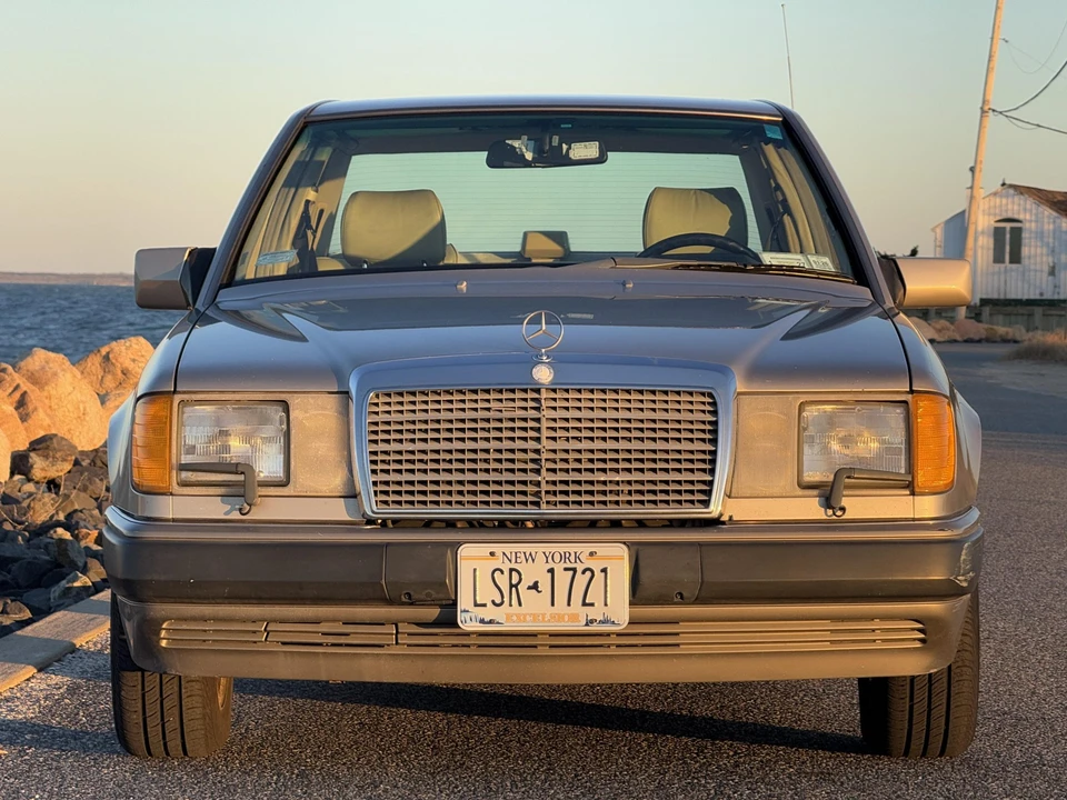 1991 Mercedes-Benz W124 E-Class - Image 25 of 31