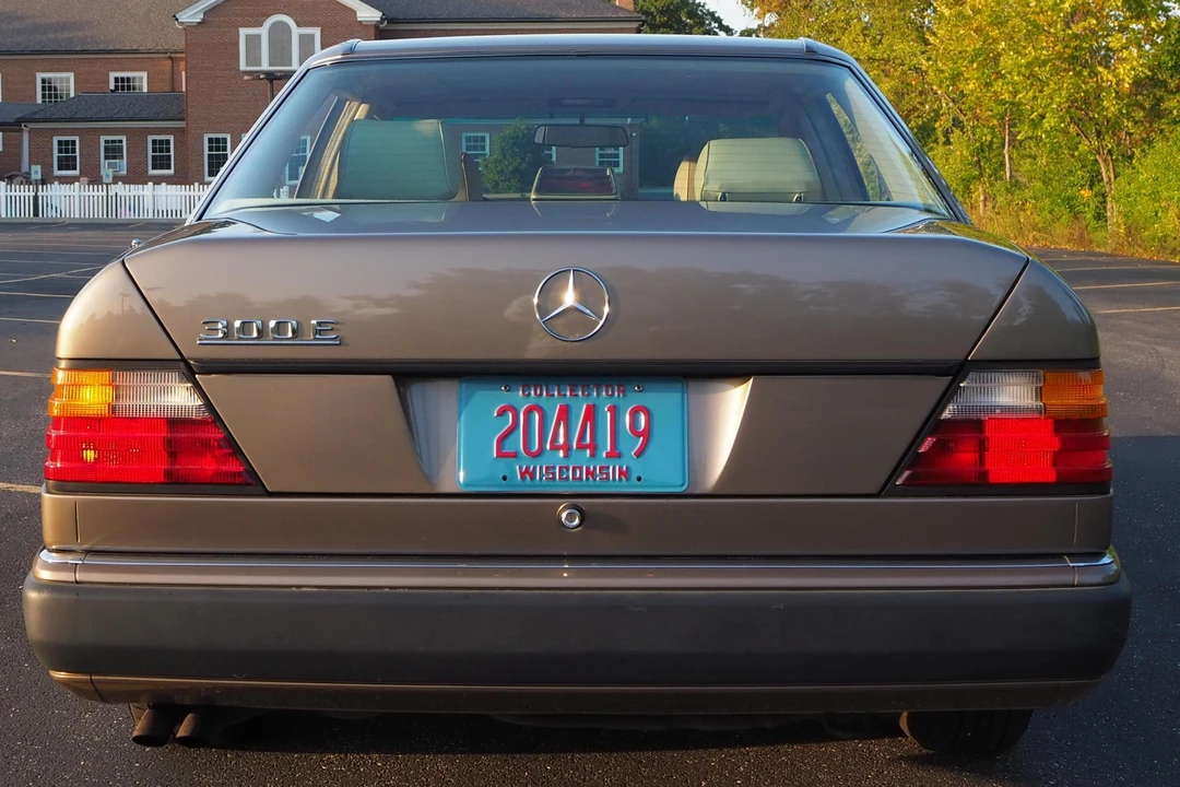1991 Mercedes-Benz W124 E-Class - Image 5 of 19