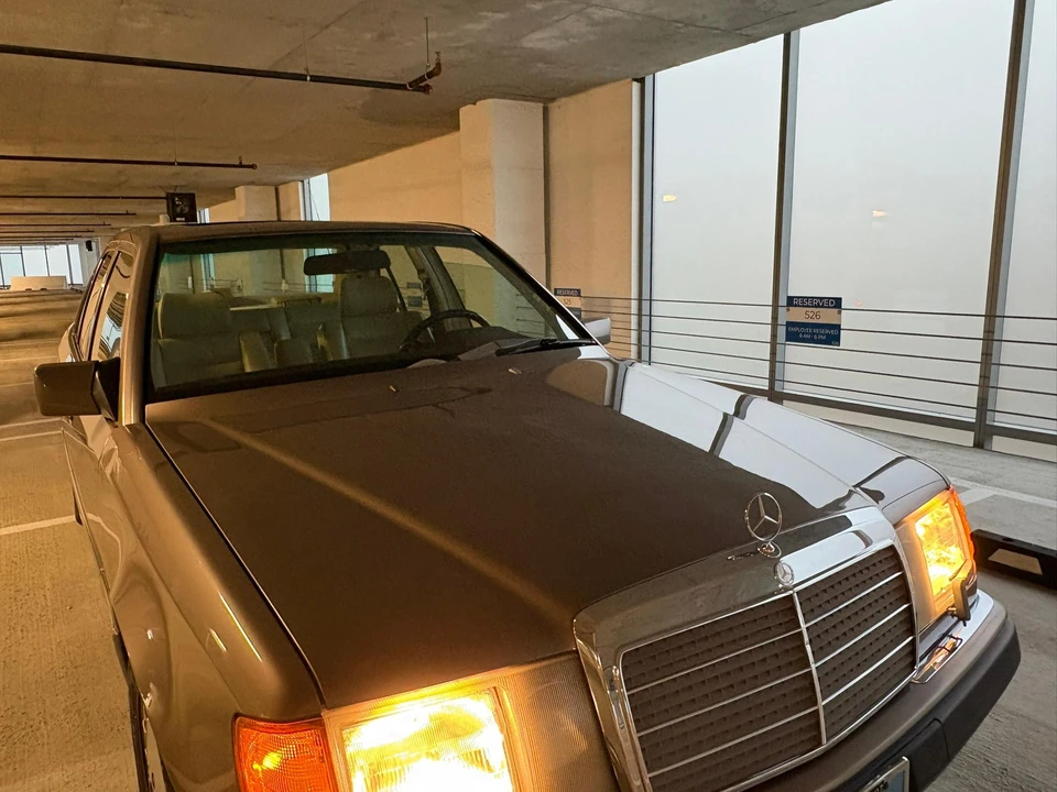 1991 Mercedes-Benz W124 E-Class - Image 12 of 19