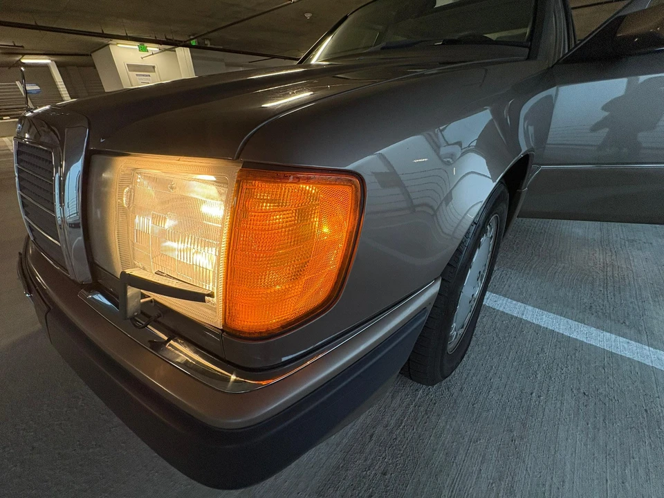 1991 Mercedes-Benz W124 E-Class - Image 14 of 19