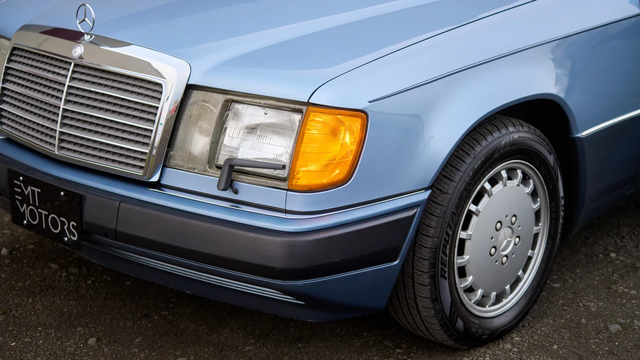 1991 Mercedes-Benz W124 E-Class - Image 16 of 31