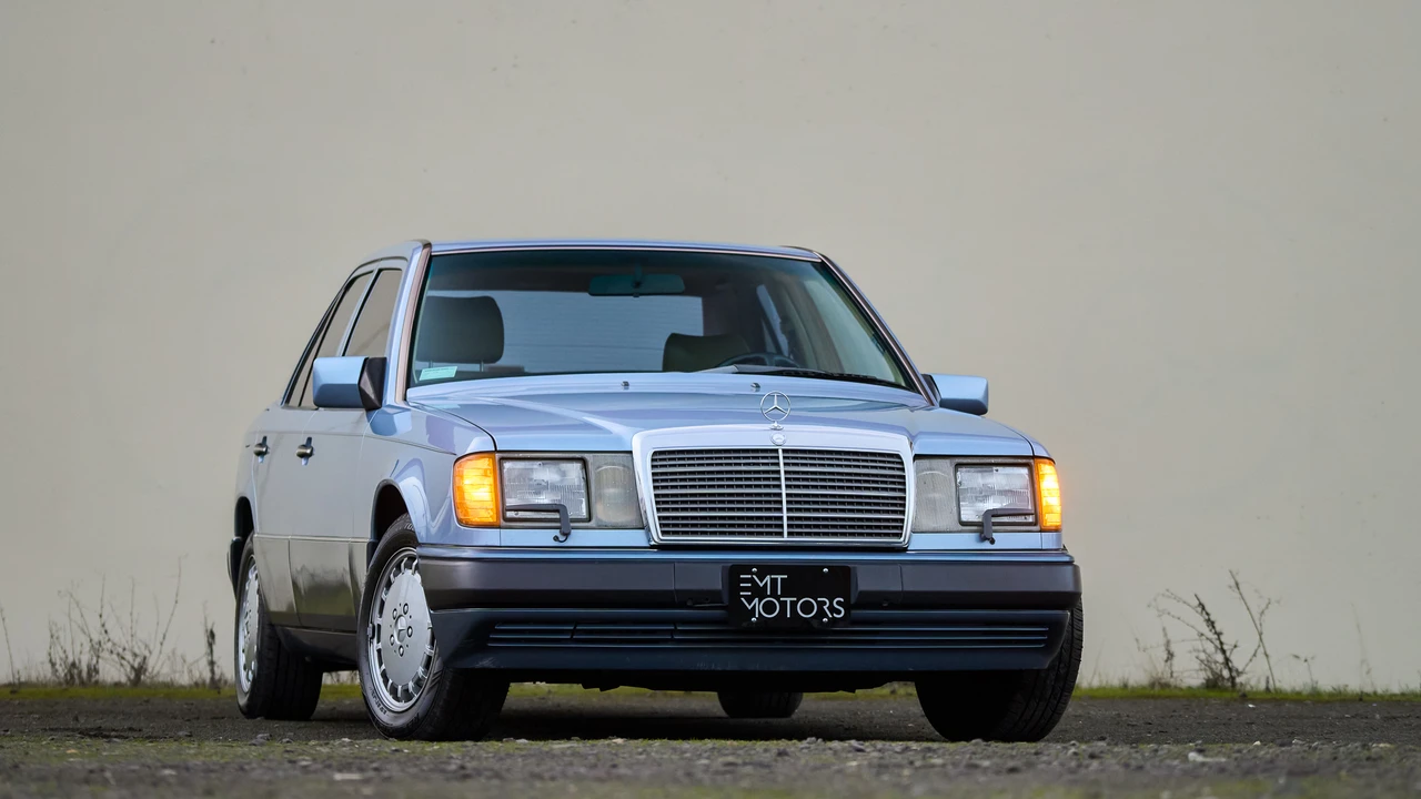 1991 Mercedes-Benz W124 E-Class - Image 12 of 31
