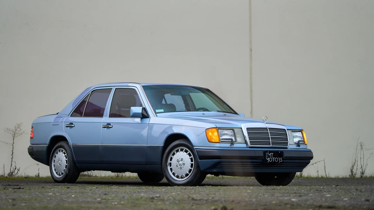 1991 Mercedes-Benz W124 E-Class - Image 11 of 31