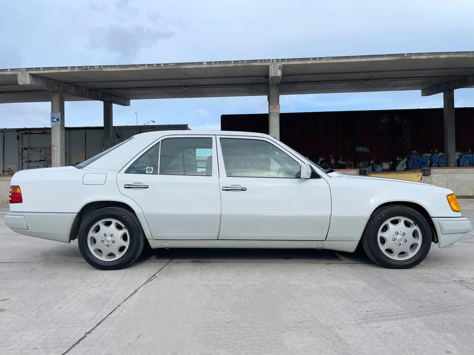 1991 Mercedes-Benz W124 E-Class - Image 7 of 31