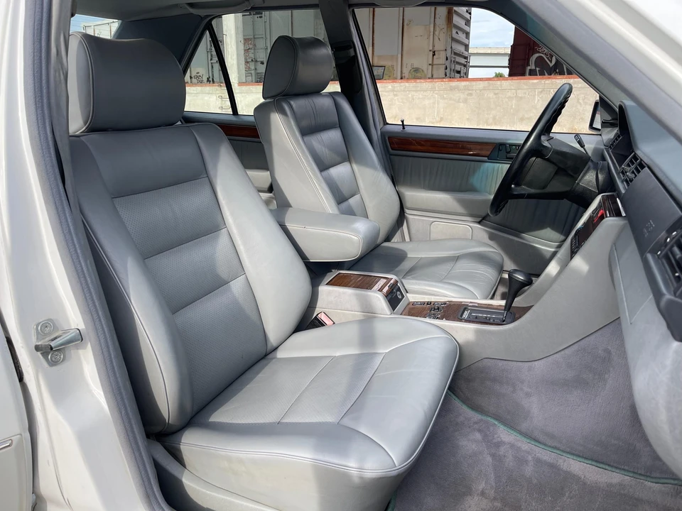 1991 Mercedes-Benz W124 E-Class - Image 27 of 31