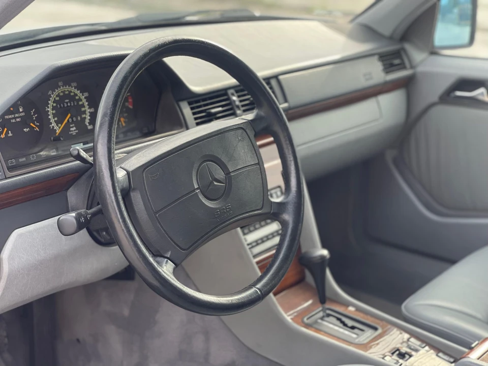 1991 Mercedes-Benz W124 E-Class - Image 31 of 31