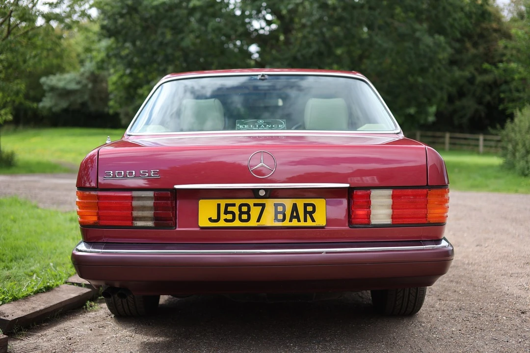 1991 Mercedes-Benz W112 - Image 9 of 30