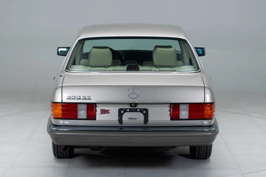 1991 Mercedes-Benz W112 - Image 5 of 31