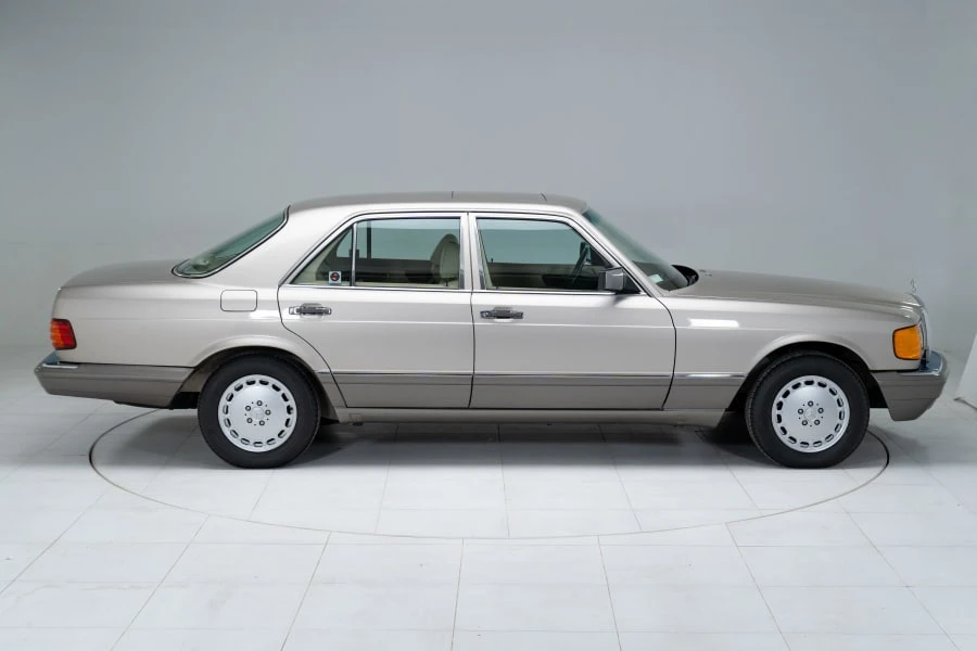 1991 Mercedes-Benz W112 - Image 2 of 31