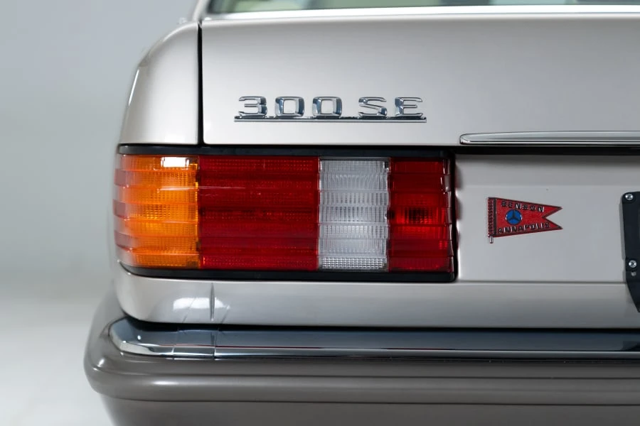 1991 Mercedes-Benz W112 - Image 15 of 31