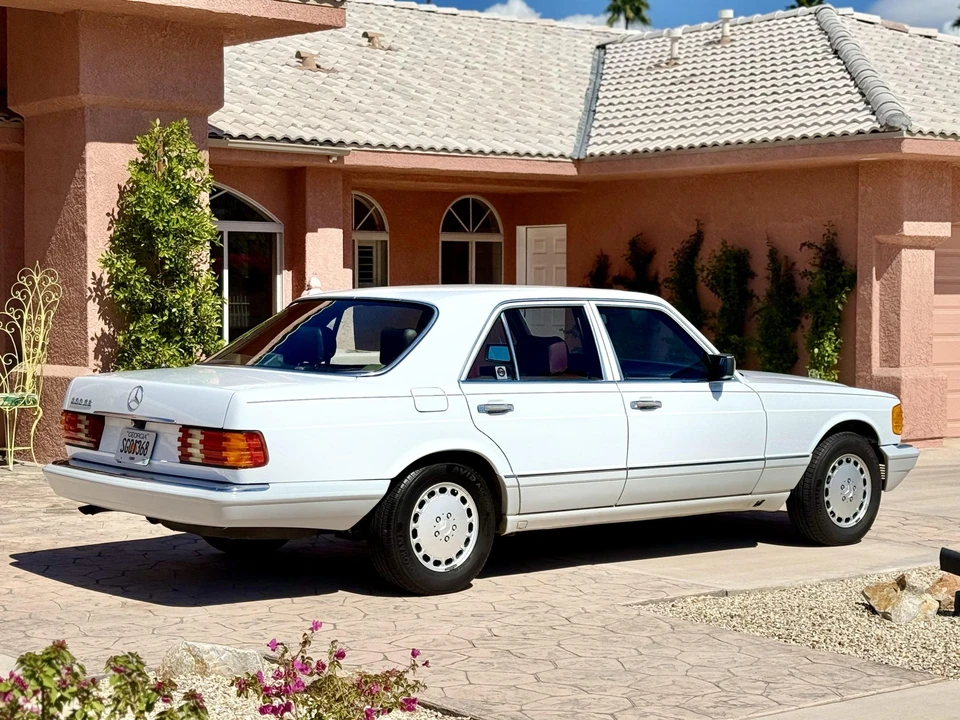 1991 Mercedes-Benz W126 S-Class Sedan - Image 12 of 31