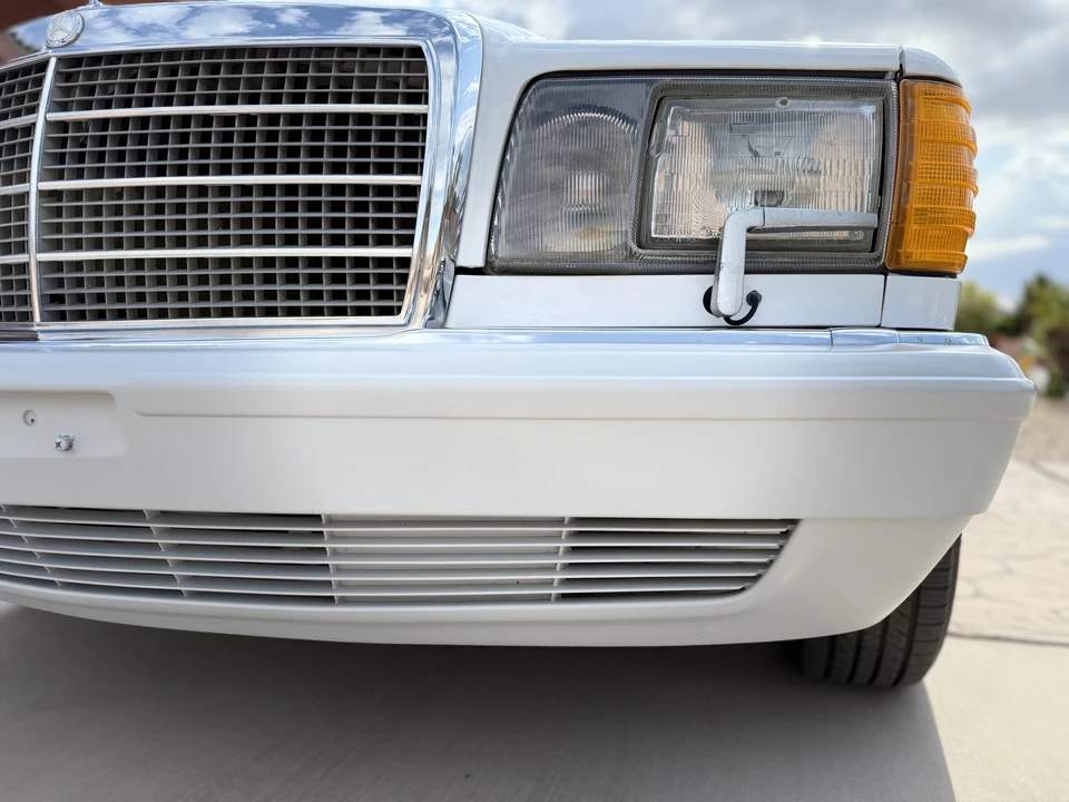 1991 Mercedes-Benz W126 S-Class Sedan - Image 28 of 31