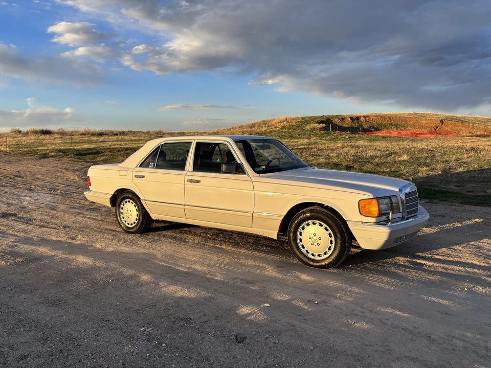 1991 Mercedes-Benz W126 S-Class Sedan - Image 11 of 31