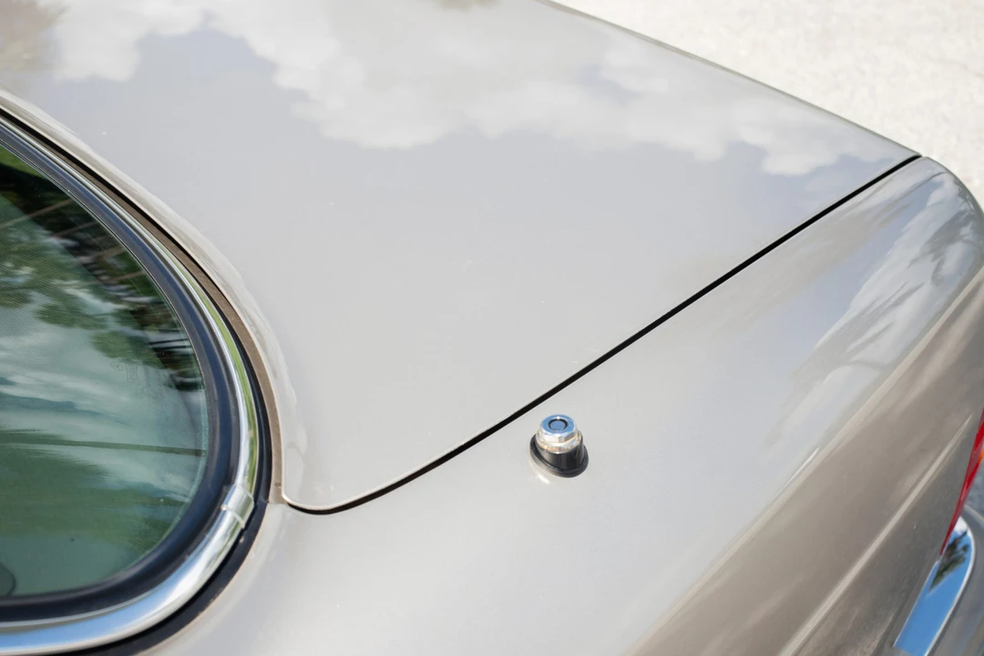 1991 Mercedes-Benz W126 S-Class Sedan - Image 28 of 31
