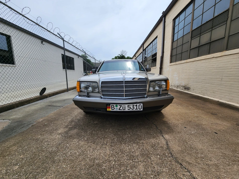 1991 Mercedes-Benz W126 S-Class Sedan - Image 20 of 31