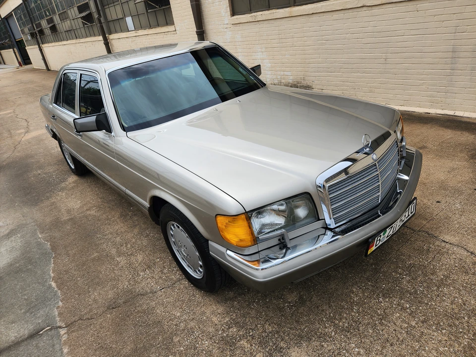 1991 Mercedes-Benz W126 S-Class Sedan - Image 22 of 31