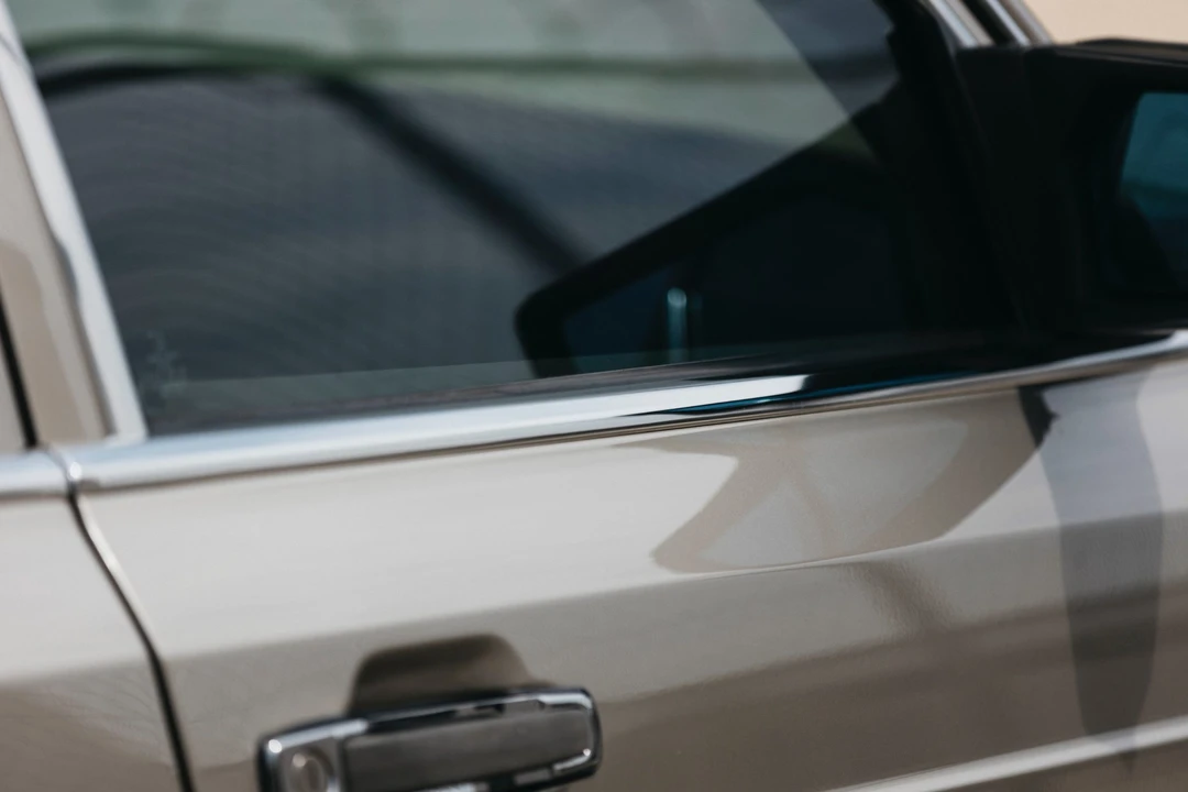1991 Mercedes-Benz W126 S-Class Sedan - Image 30 of 31