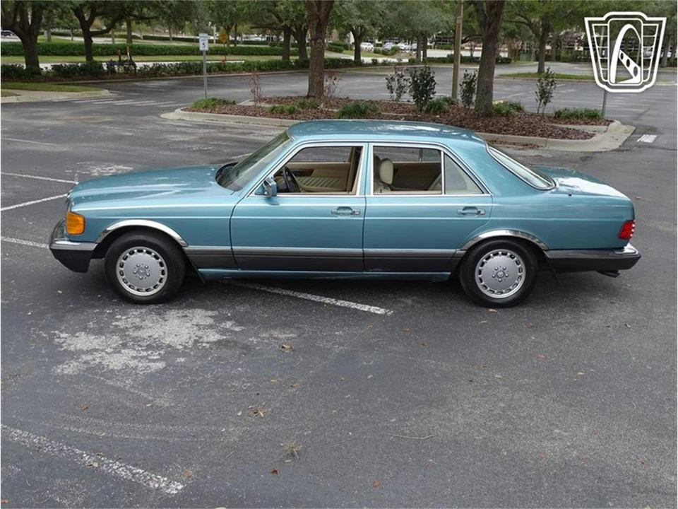 1991 Mercedes-Benz W126 S-Class Sedan - Image 11 of 31