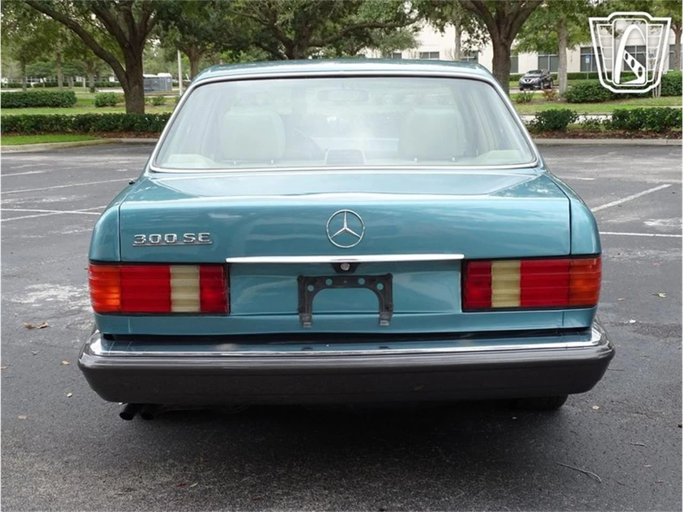 1991 Mercedes-Benz W126 S-Class Sedan - Image 18 of 31