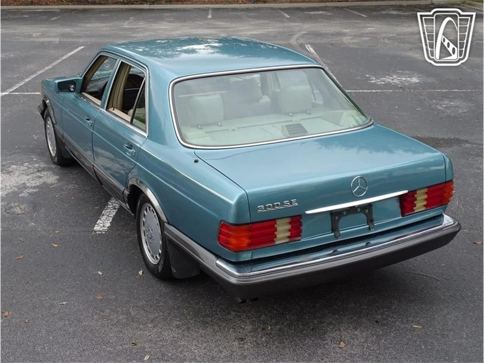 1991 Mercedes-Benz W126 S-Class Sedan - Image 14 of 31