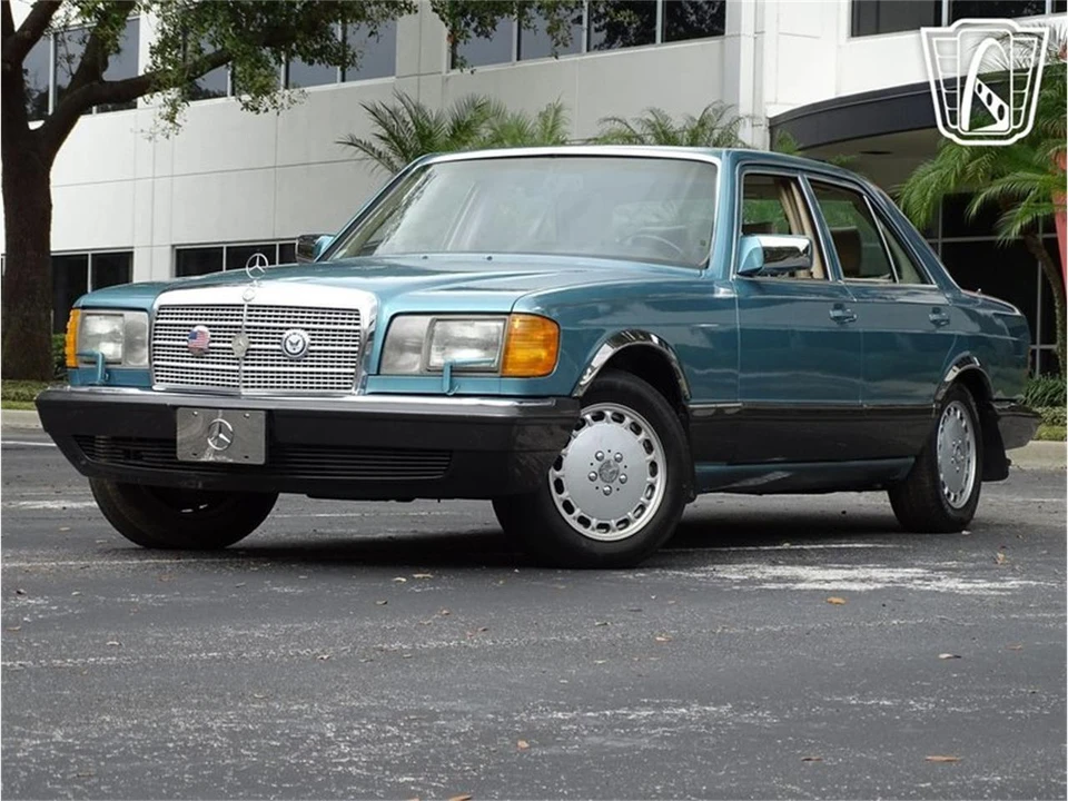 1991 Mercedes-Benz W126 S-Class Sedan - Image 4 of 31