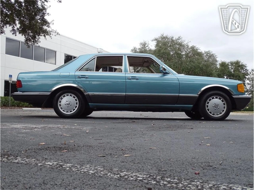 1991 Mercedes-Benz W126 S-Class Sedan - Image 25 of 31