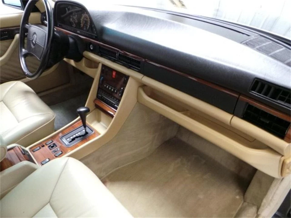 1991 Mercedes-Benz W126 S-Class Sedan - Image 11 of 31