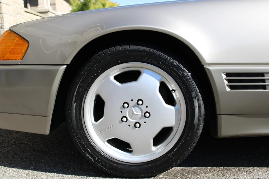 1991 Mercedes-Benz R129 SL-Class - Image 17 of 31