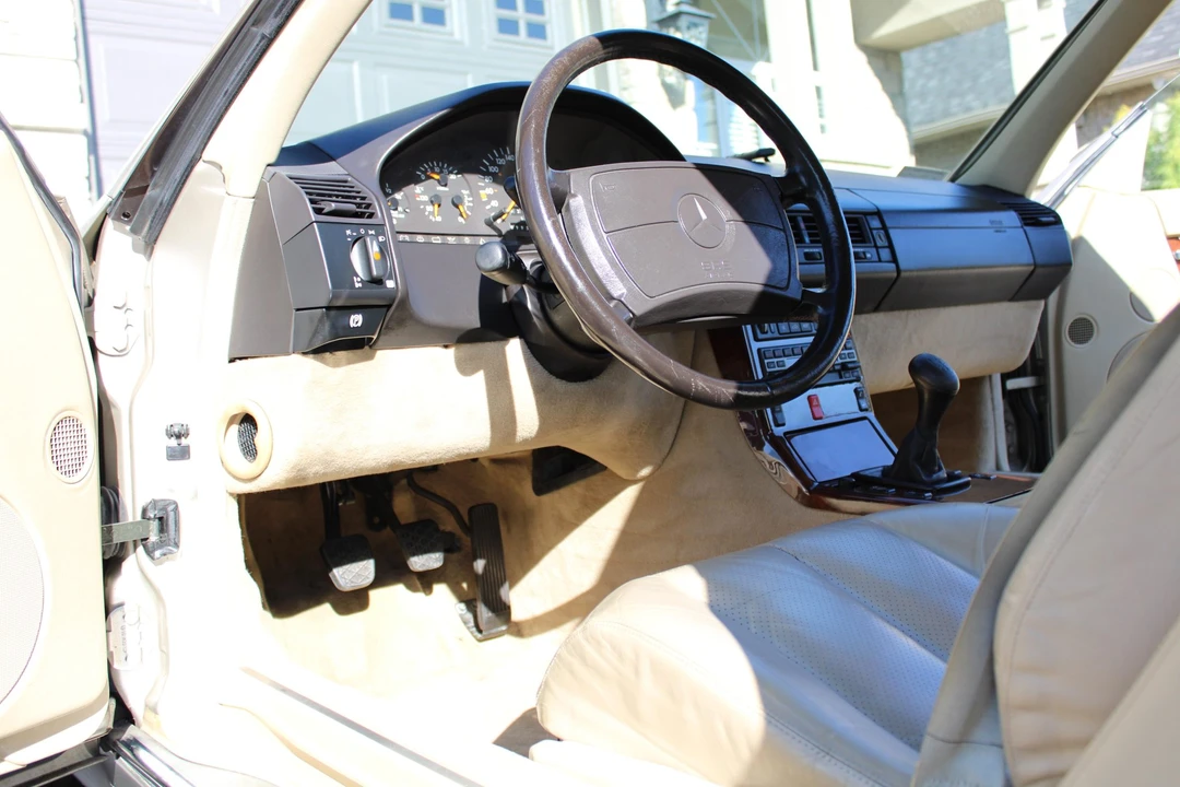 1991 Mercedes-Benz R129 SL-Class - Image 26 of 31
