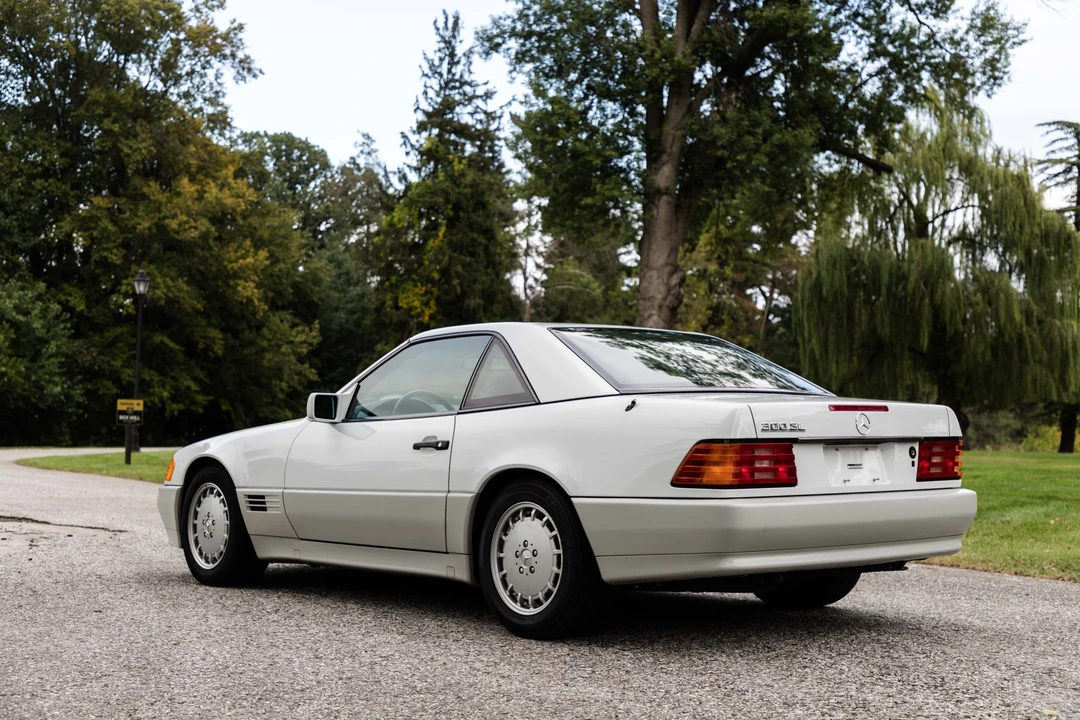 1991 Mercedes-Benz R129 SL-Class - Image 12 of 31