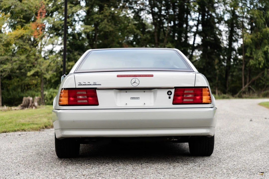 1991 Mercedes-Benz R129 SL-Class - Image 13 of 31