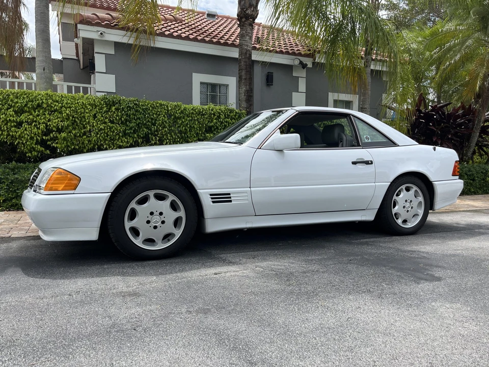 1991 Mercedes-Benz R129 SL-Class - Image 3 of 31
