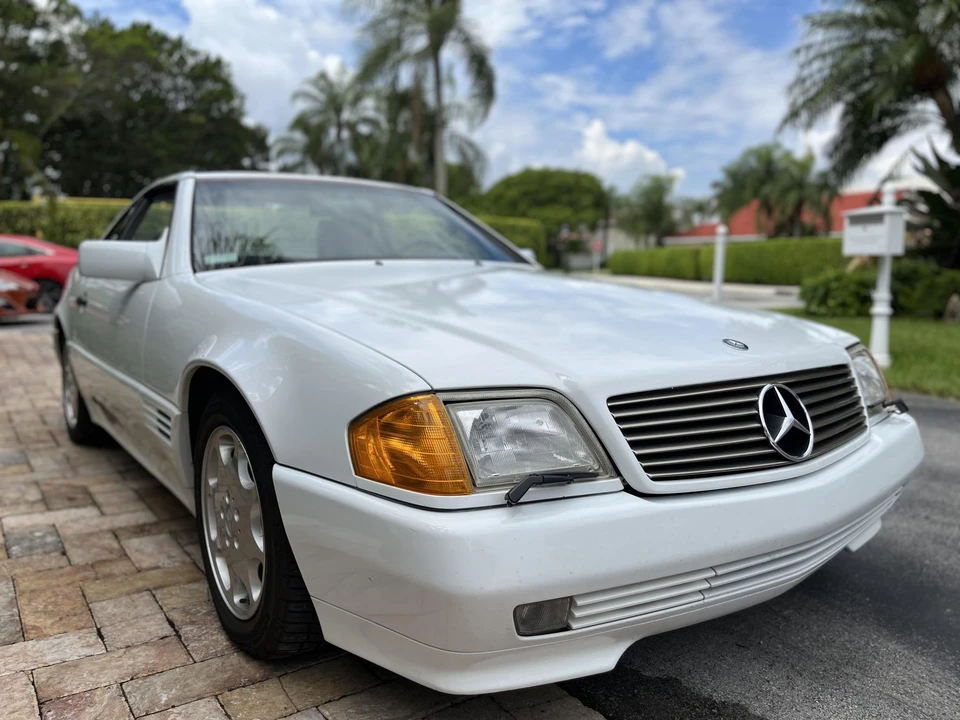1991 Mercedes-Benz R129 SL-Class - Image 16 of 31