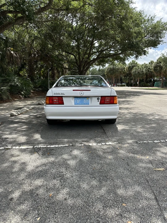 1991 Mercedes-Benz R129 SL-Class - Image 13 of 31