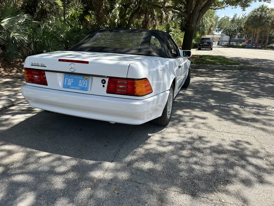1991 Mercedes-Benz R129 SL-Class - Image 30 of 31