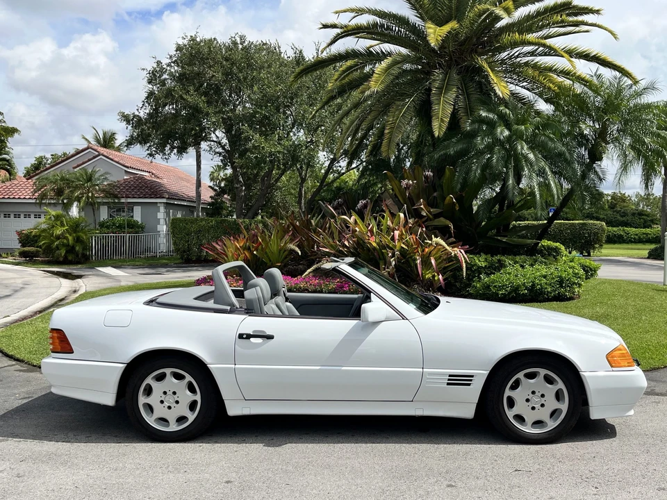 1991 Mercedes-Benz R129 SL-Class - Image 15 of 31
