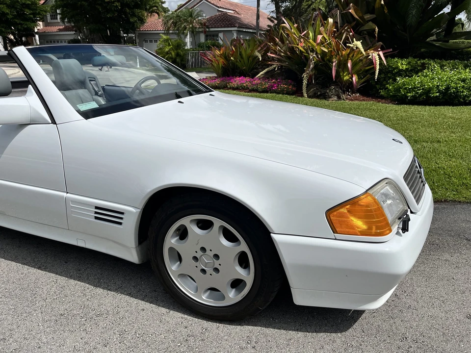 1991 Mercedes-Benz R129 SL-Class - Image 18 of 31