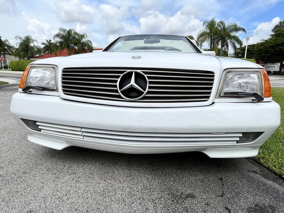 1991 Mercedes-Benz R129 SL-Class - Image 17 of 31