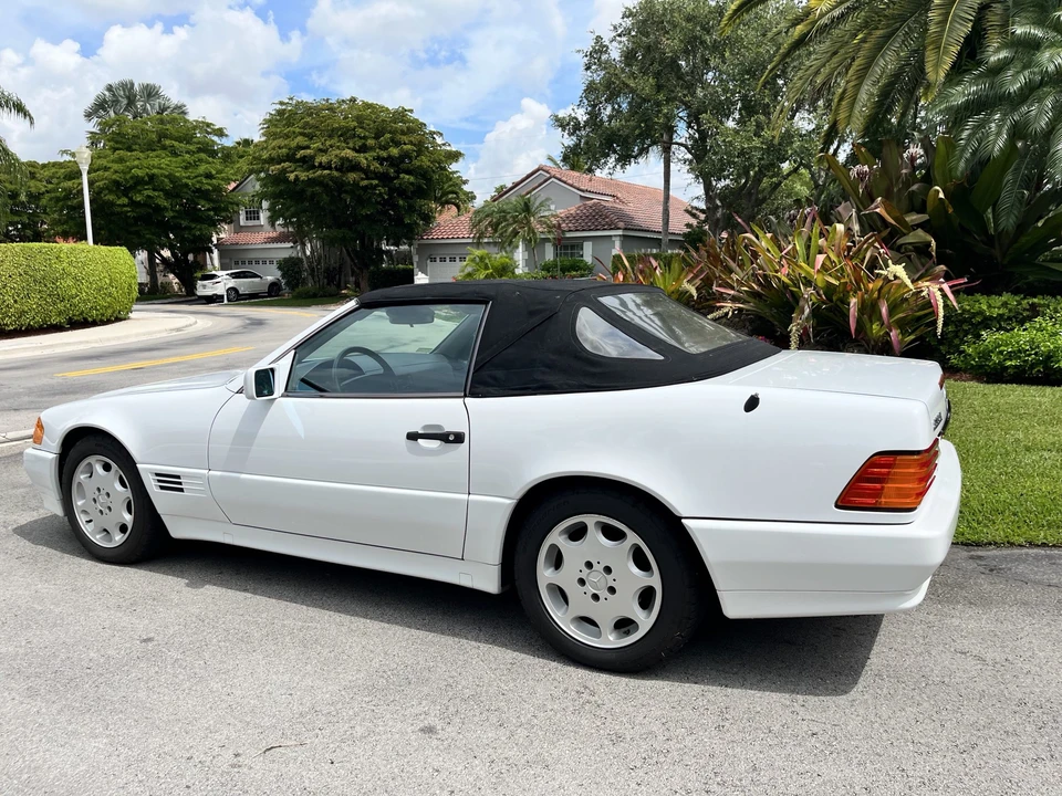 1991 Mercedes-Benz R129 SL-Class - Image 8 of 31