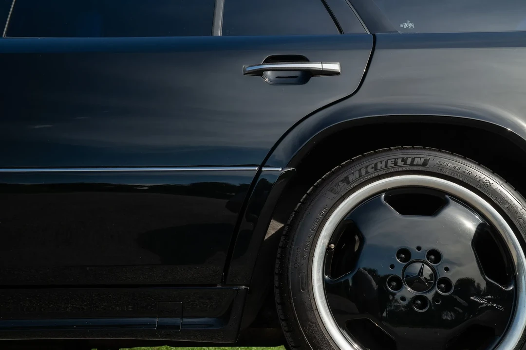 1991 Mercedes-Benz W124 E-Class - Image 26 of 31