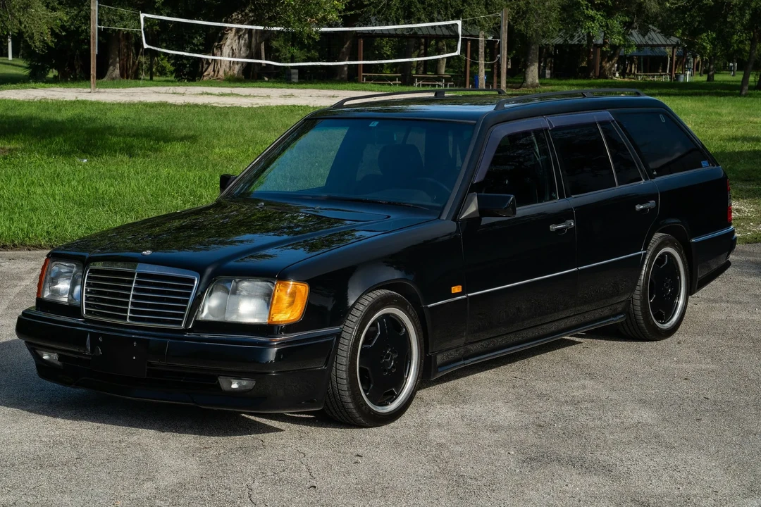 1991 Mercedes-Benz W124 E-Class - Image 29 of 31