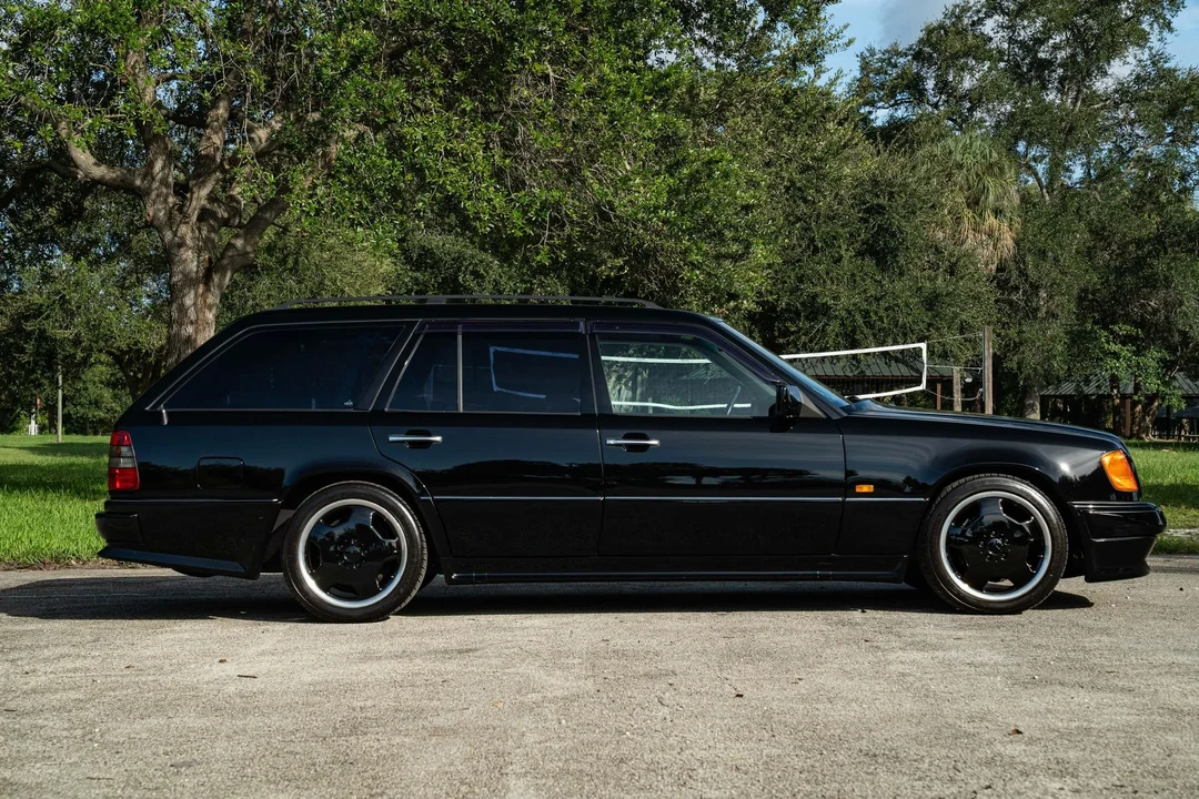 1991 Mercedes-Benz W124 E-Class - Image 4 of 31