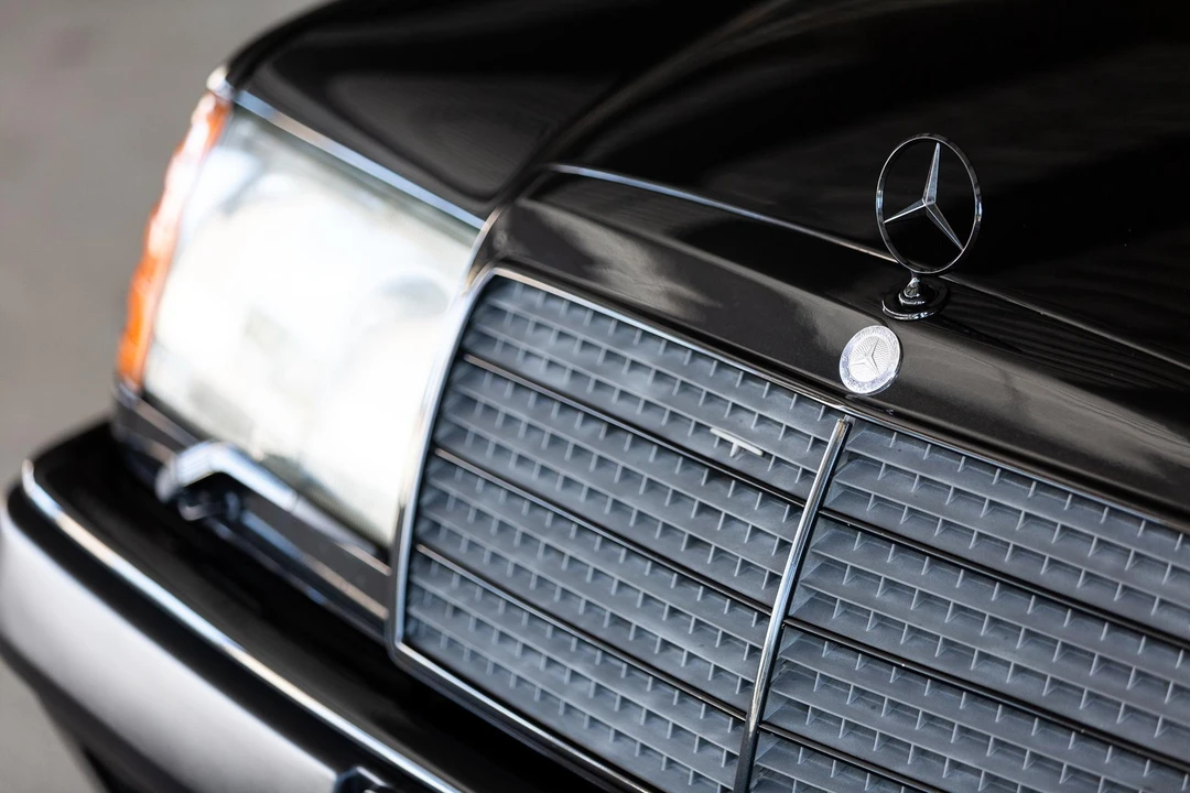 1991 Mercedes-Benz W124 E-Class - Image 12 of 31