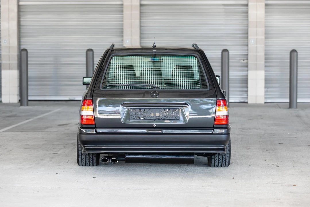 1991 Mercedes-Benz W124 E-Class - Image 8 of 31