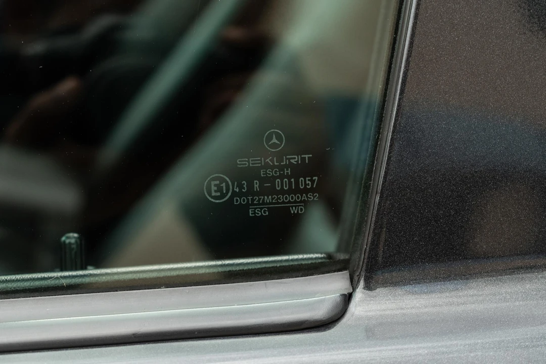 1991 Mercedes-Benz W124 E-Class - Image 26 of 31