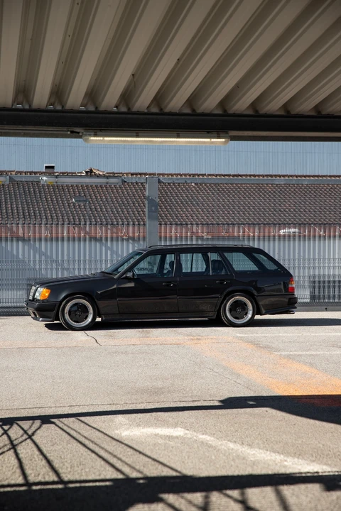 1991 Mercedes-Benz W124 E-Class - Image 3 of 31