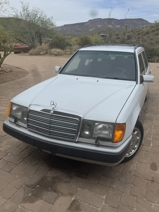 1991 Mercedes-Benz W124 E-Class - Image 13 of 31