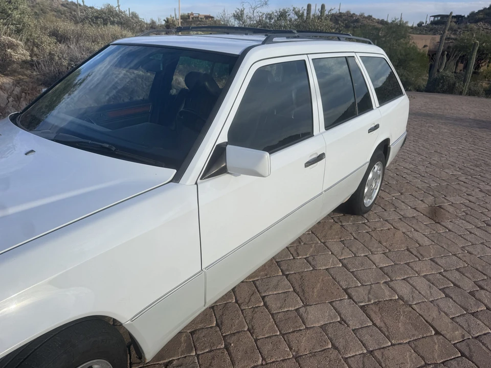 1991 Mercedes-Benz W124 E-Class - Image 15 of 31