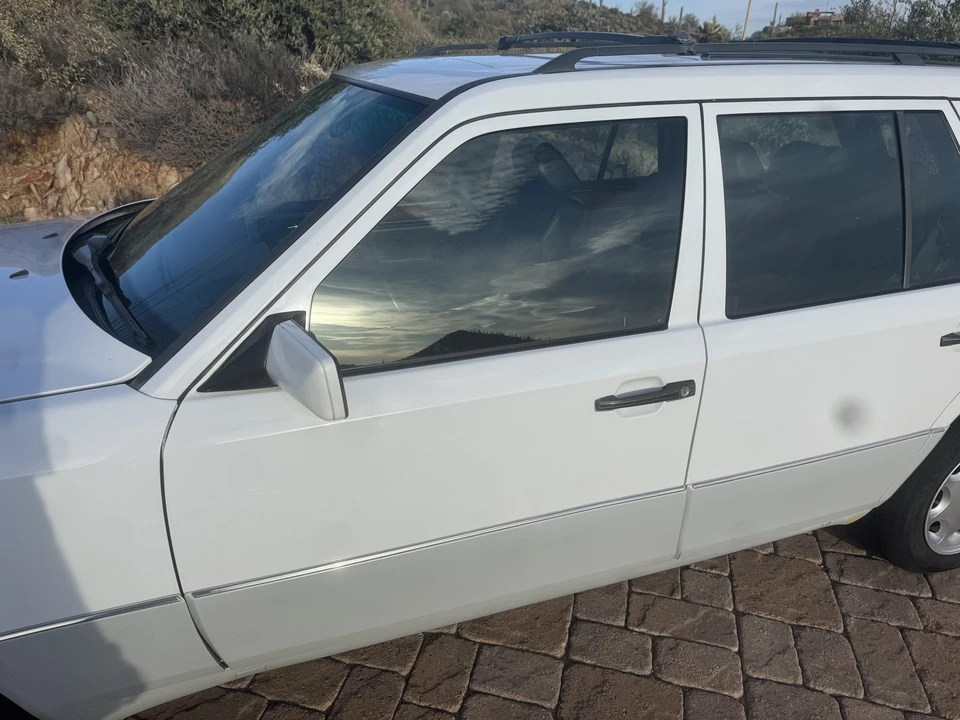 1991 Mercedes-Benz W124 E-Class - Image 18 of 31